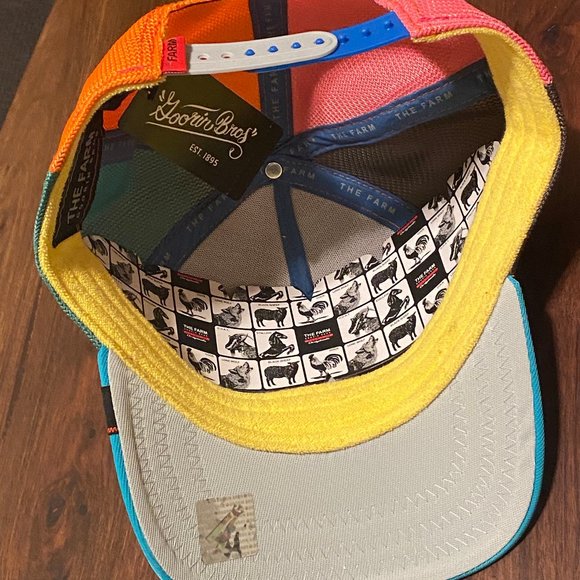 Goorin Bros. Limited Edition Trucker Hat - CRAZY - "Batty" - Picture 5 of 8